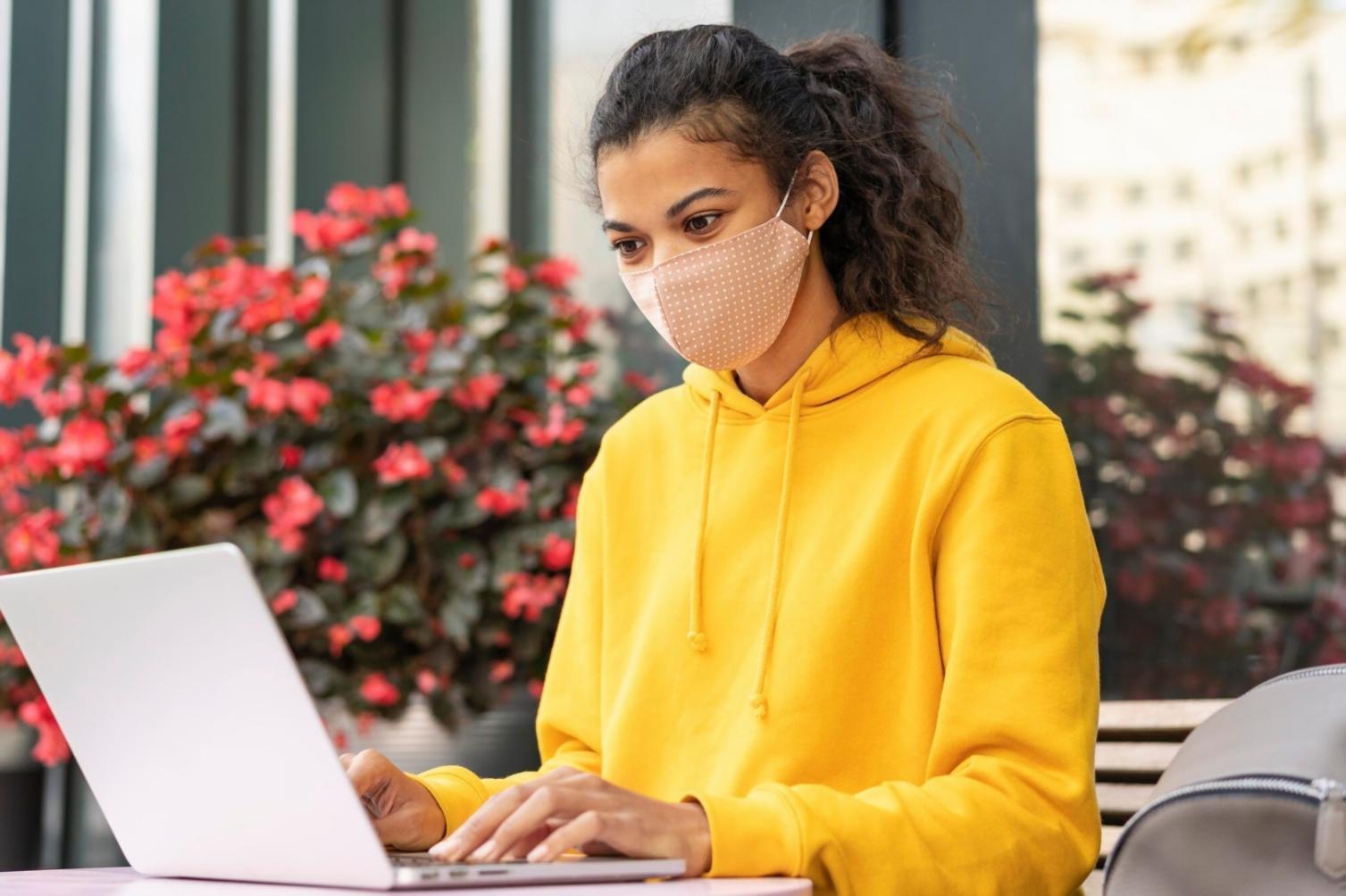 Übersichtliches Dashboard mit monatlichen Ausgabentrends